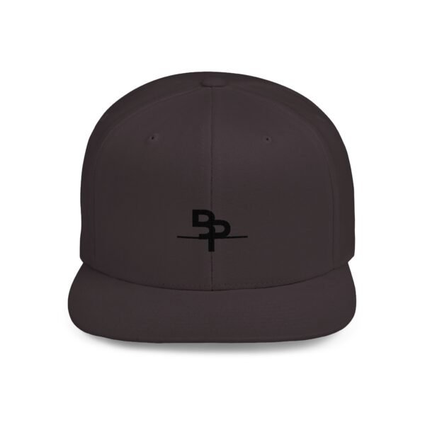 Stylish Flat Bill Snapback Cap for Everyday Wear - Image 31