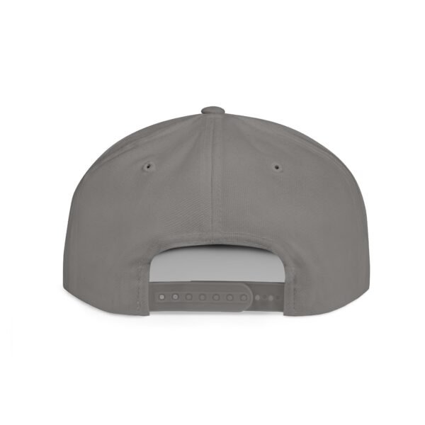 Stylish Flat Bill Snapback Cap for Everyday Wear - Image 5